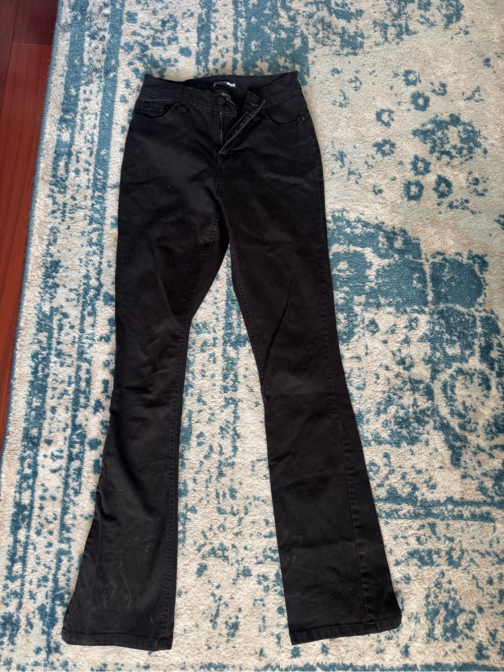 Fashion Nova Black Flared Jeans - High Rise Stretch